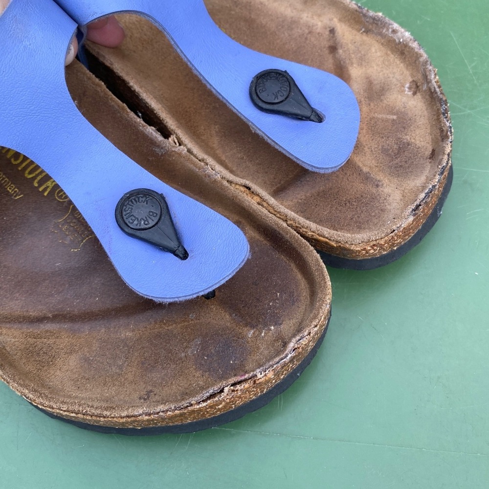 Birkenstock Gizeh Periwinkle Blue Thong Sandals Cork Footbed Womens 38 L7 M5 - Picture 7 of 9